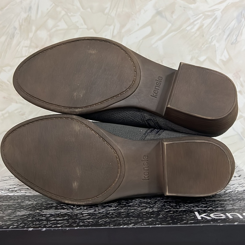 Kensie Gerona Booties NIB - Picture 6 of 7